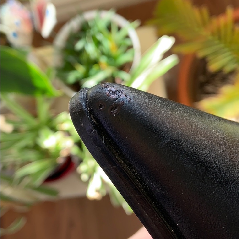 ASOS black pointed-toe Chelsea ankle … - Picture 7 of 7